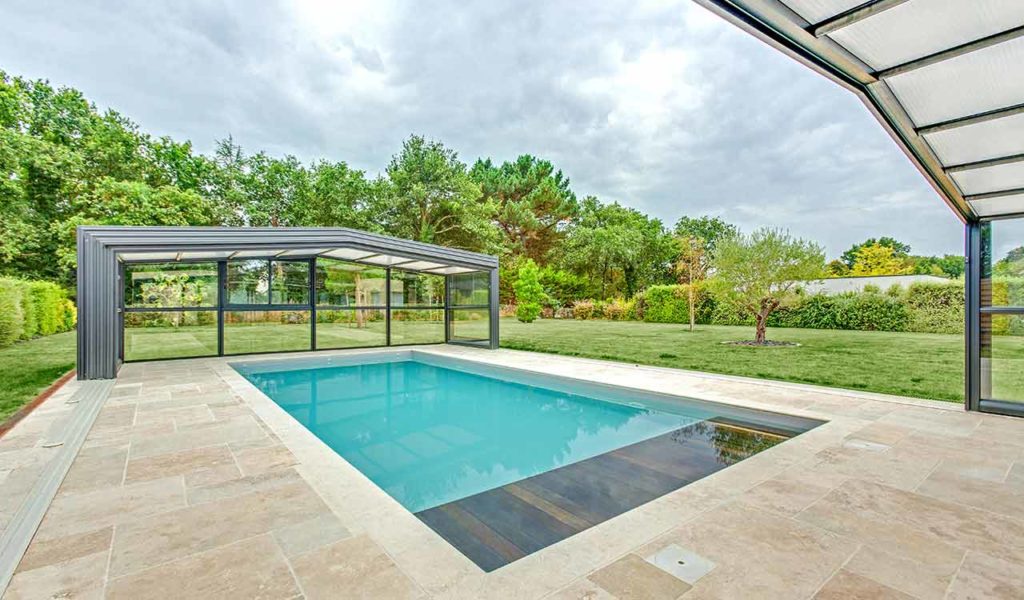 Abri de piscine Rénoval technologie Premium simple vitrage