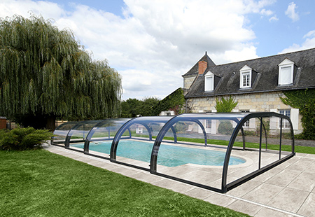 Abri de piscine Rénoval semi-haut technologie confort - Beaufort-en- Vallée 49