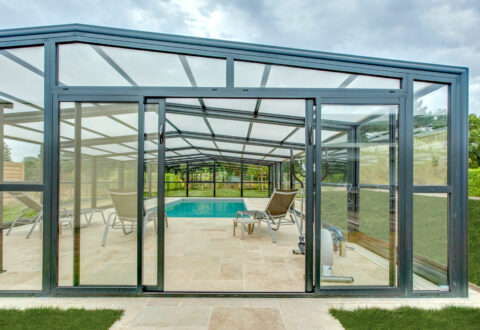 Abri de piscine haut prestige Rénoval