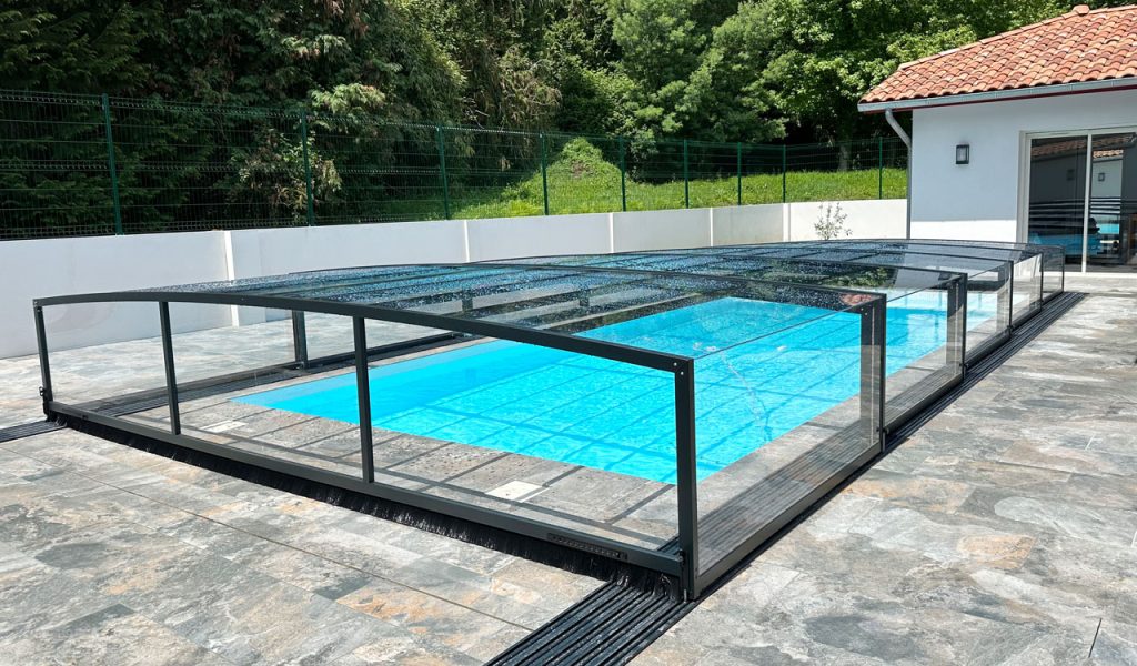 Abri de piscine mi-haut Renoval